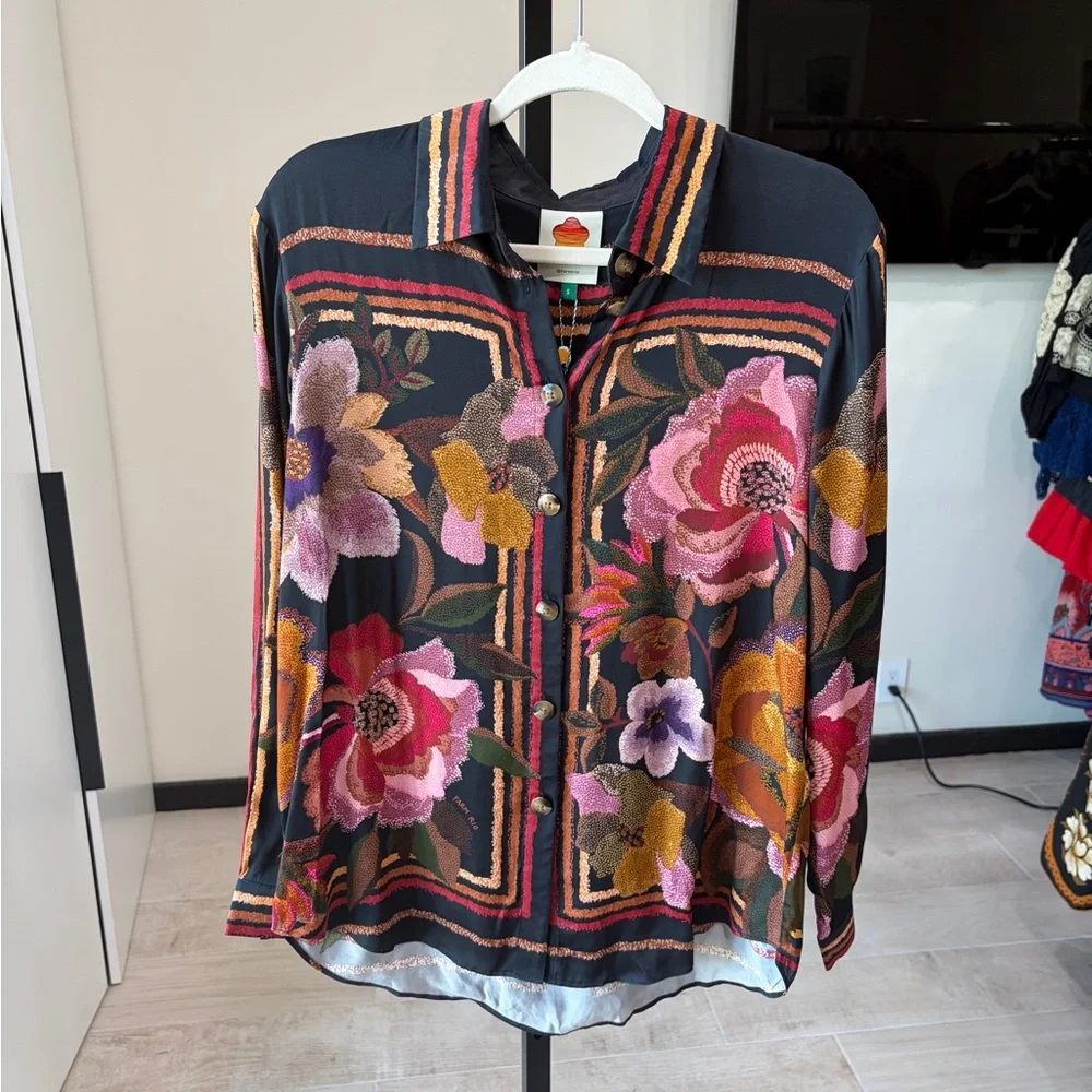 Farm Rio: Farm Rio Black Chenille Flowers Shirt - Picture 15 of 15